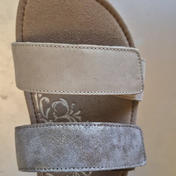 Aetrex Sandals-Lilly Adjustable Quarter strap-NIB-8.5 - Picture 3 of 8